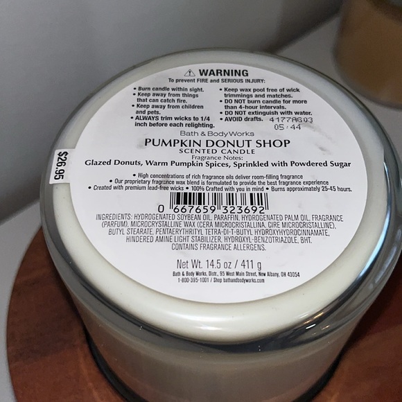 Pumpkin Donut Shop candle Bath & Body Works - Picture 3 of 3